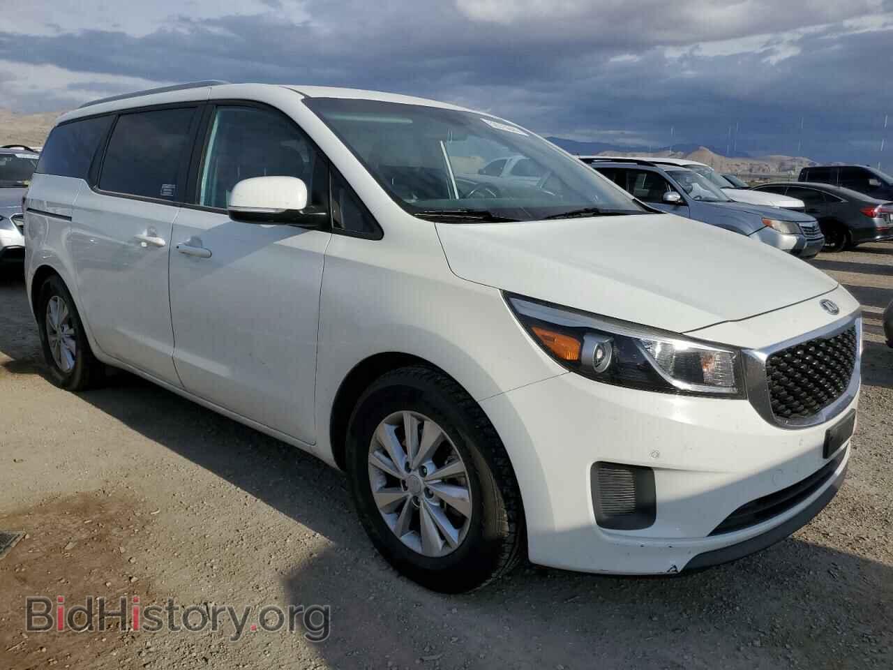 2017 KIA All Models - VIN: KNDMB5C19H6333707 - Photo 4