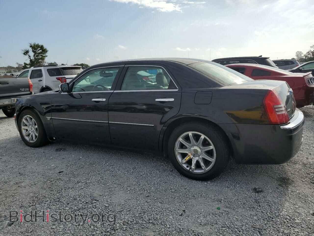 2005 CHRYSLER 300 - VIN: 2C3AA63H15H525775 - Фото 2