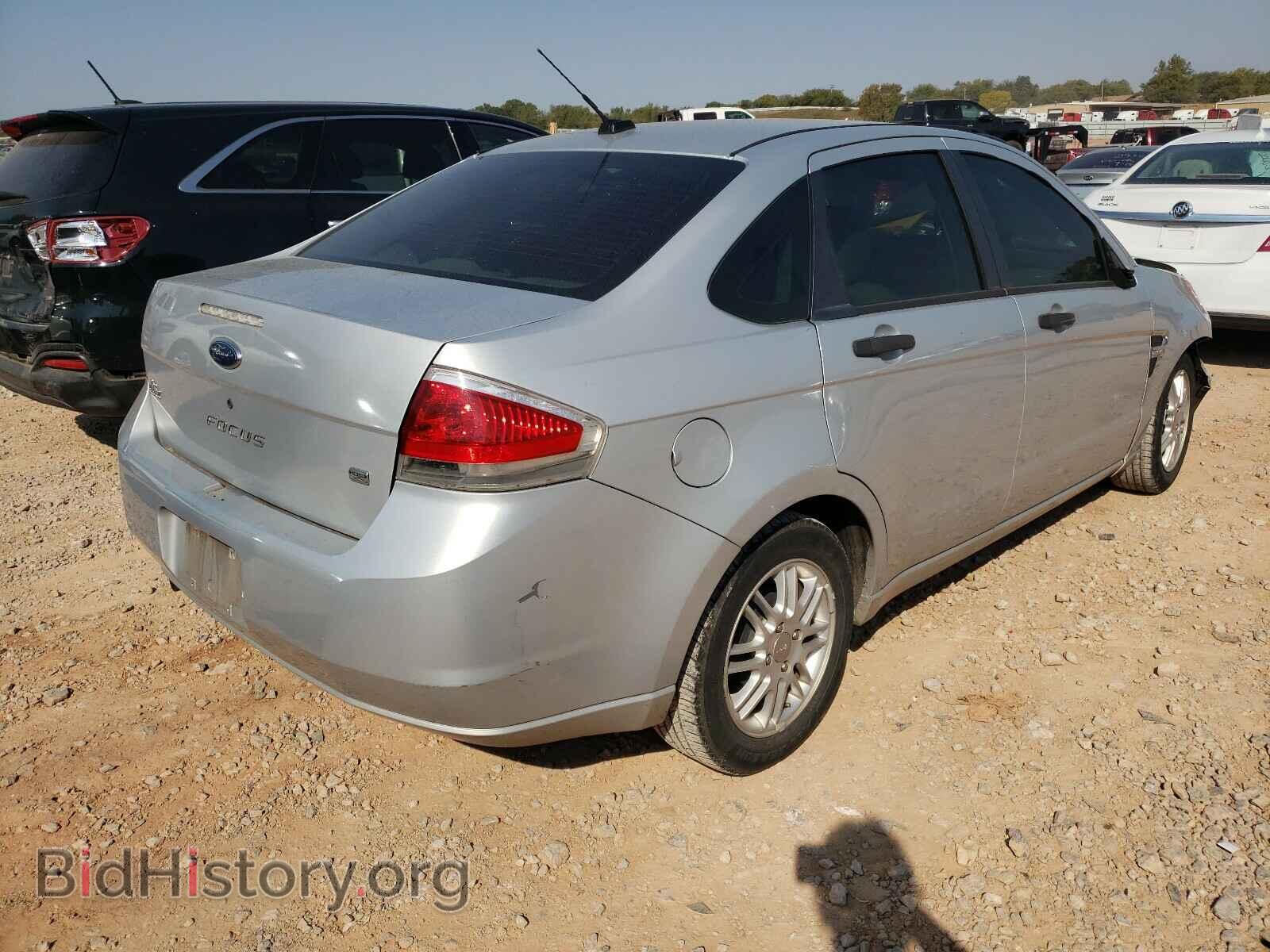 2008 FORD FOCUS - VIN: 1FAHP35NX8W245181 - Фото 4
