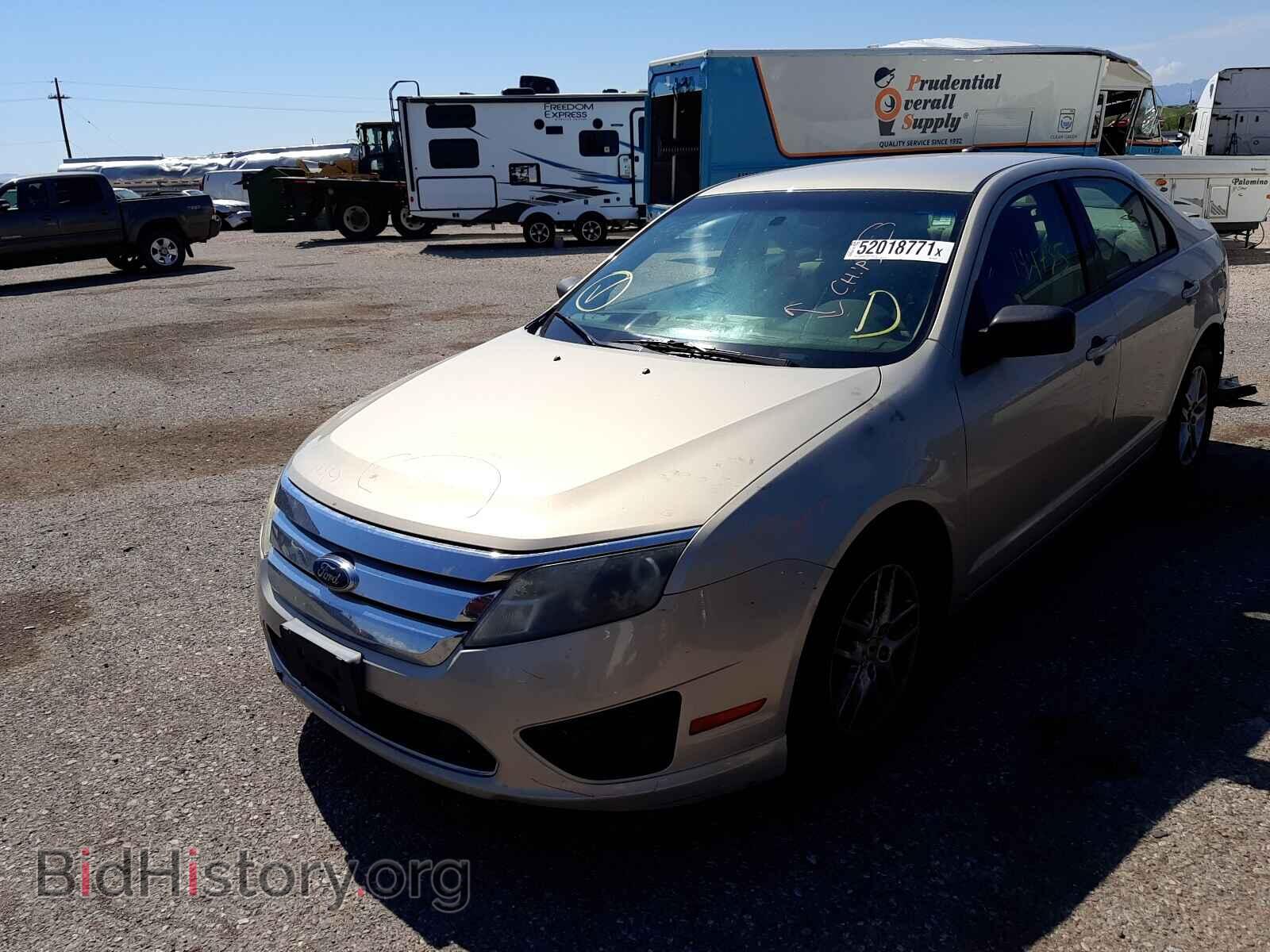 2010 FORD FUSION - VIN: 3FAHP0GA3AR134781 - Фото 2