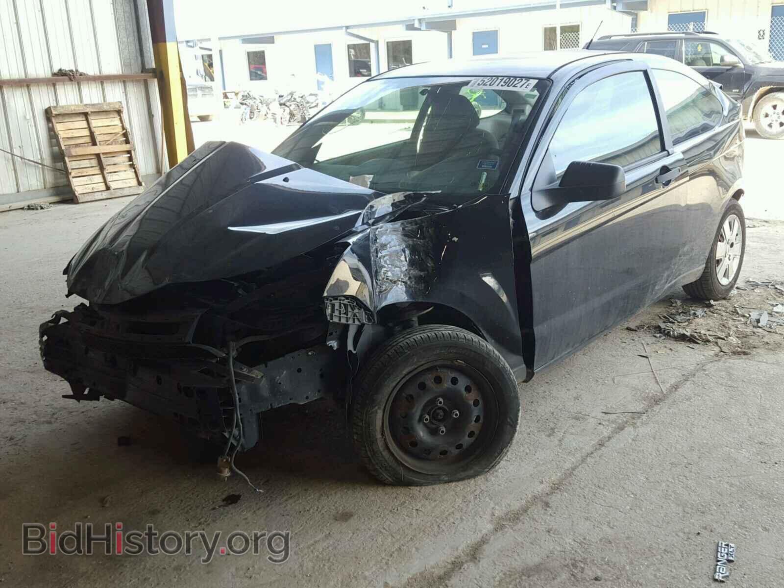 2008 FORD FOCUS - VIN: 1FAHP32N18W264111 - Фото 2