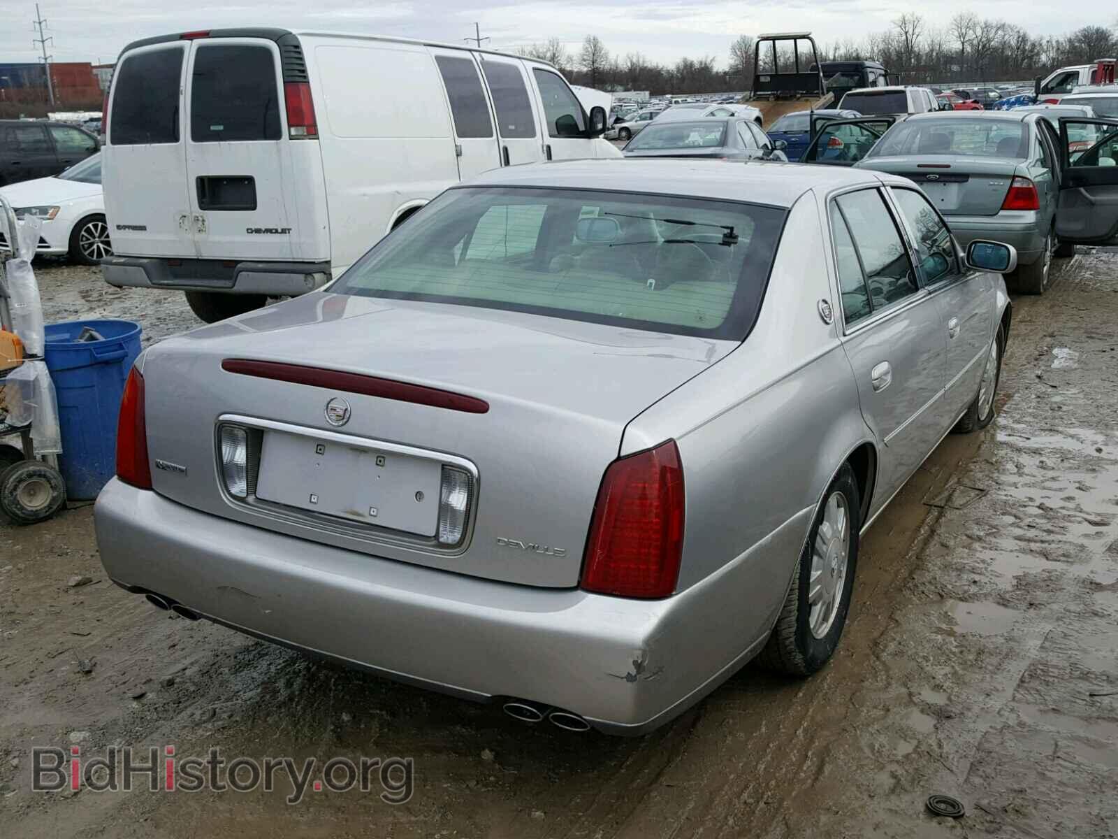 2004 CADILLAC DEVILLE - VIN: 1G6KD54Y64U212560 - Photo 4