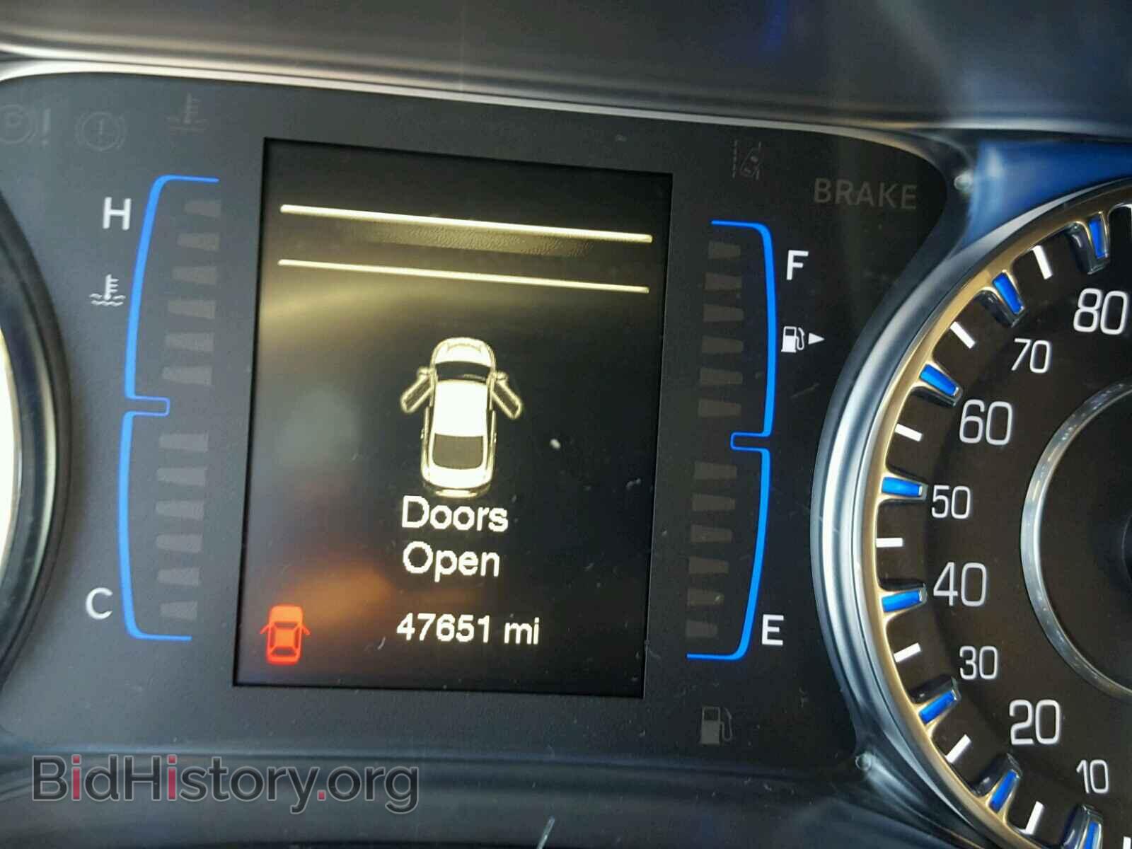 2016 CHRYSLER 200 - VIN: 1C3CCCAB4GN137224 - Photo 8