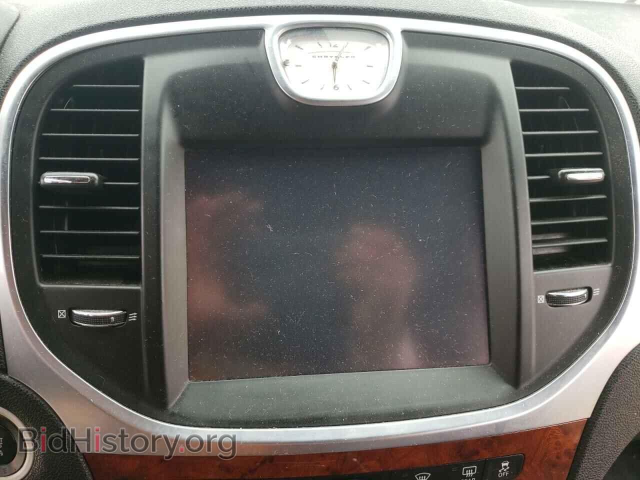 2014 CHRYSLER 300 - VIN: 2C3CCAAG0EH206903 - Фото 9