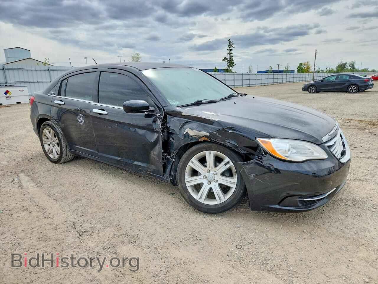 2014 CHRYSLER 200 - VIN: 1C3CCBAB4EN208073 - Photo 4
