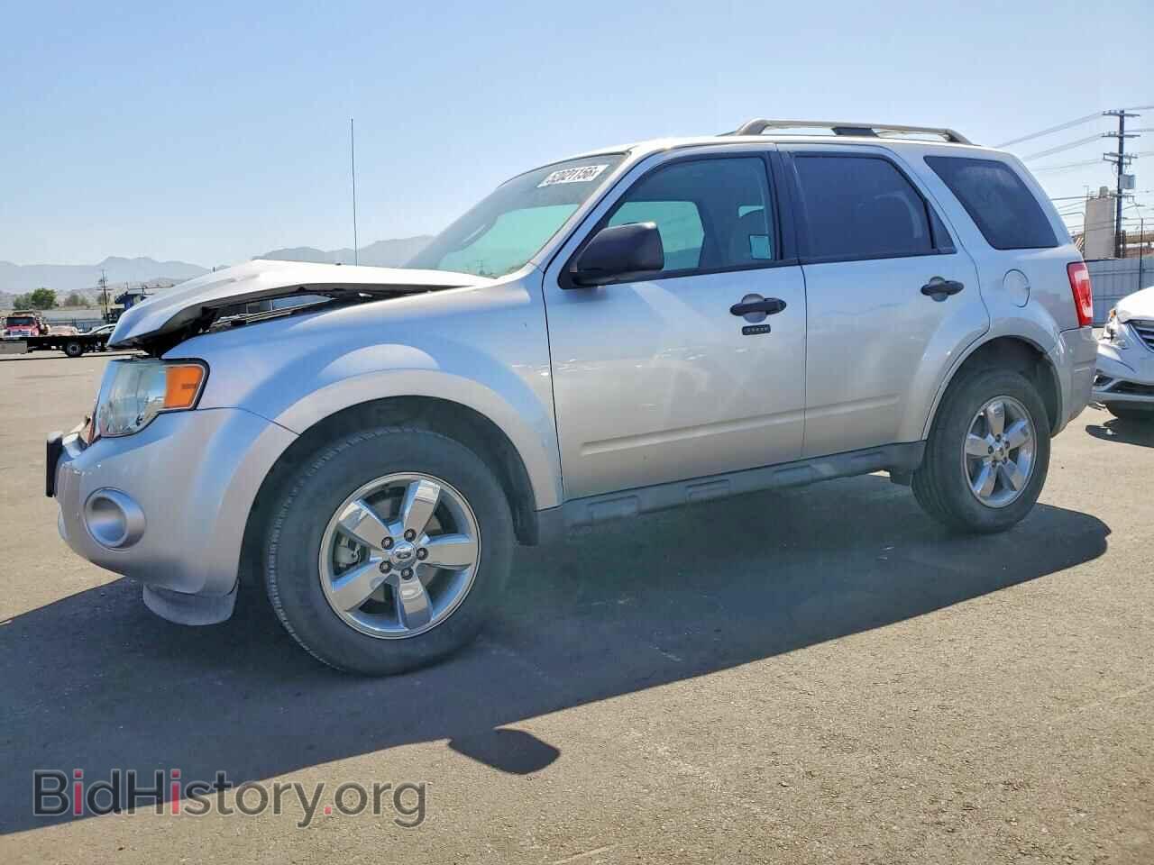 Photo 1FMCU0D77BKA27787 - FORD ESCAPE 2011