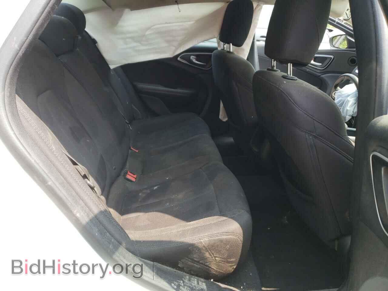 2015 CHRYSLER 200 - VIN: 1C3CCCAB3FN503513 - Фото 10