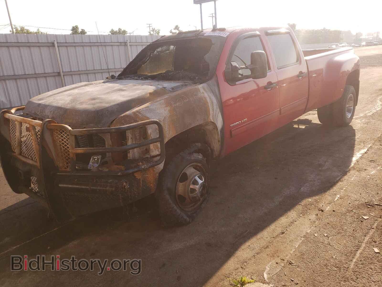 2011 CHEVROLET SILVERADO - VIN: 1GC4K0C89BF113328 - Фото 2