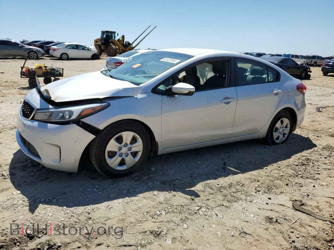 Фотография 3KPFK4A75HE052296 - KIA FORTE 2017