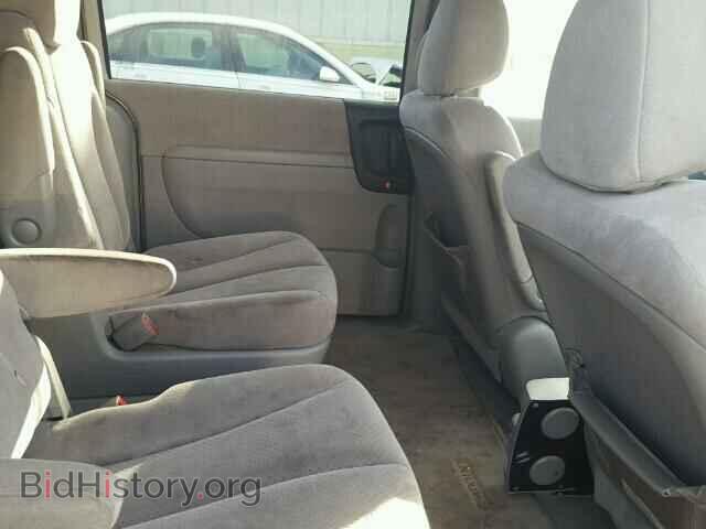 2007 HYUNDAI ENTOURAGE - VIN: KNDMC233476037375 - Фото 6