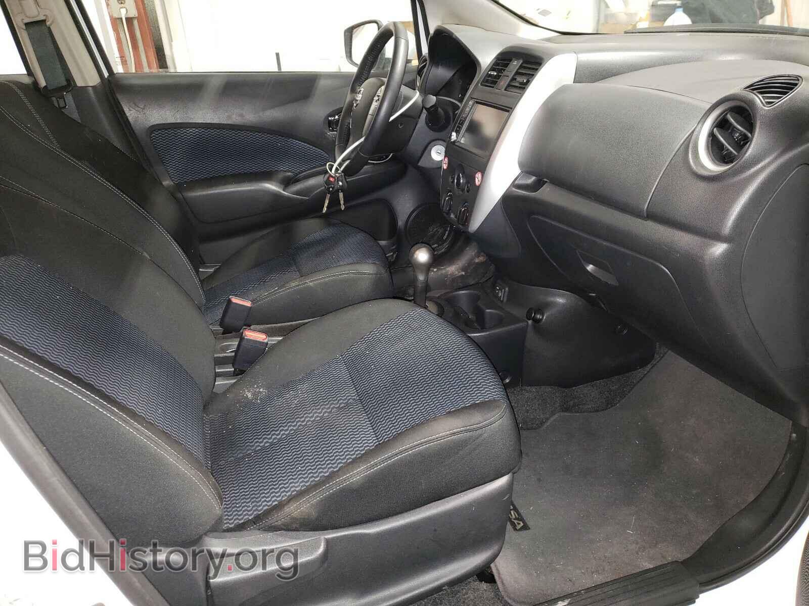 2019 NISSAN VERSA - VIN: 3N1CE2CP3KL358222 - Photo 5