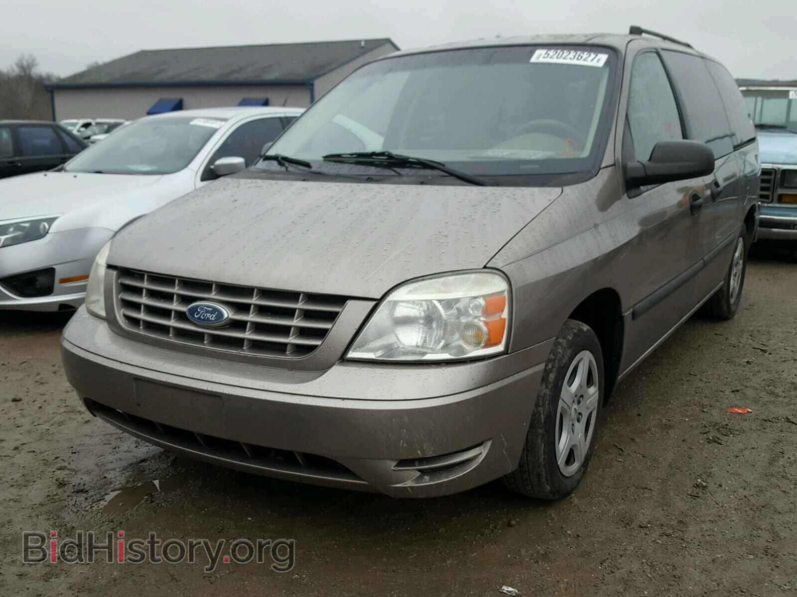 2006 FORD FREESTAR - VIN: 2FMZA51616BA42328 - Фото 2