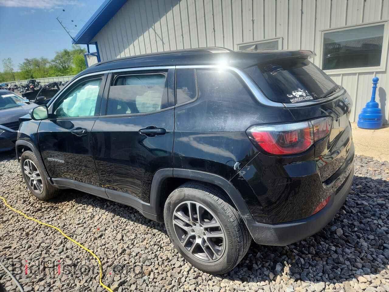 2019 JEEP COMPASS - VIN: 3C4NJCBB7KT840687 - Фото 2