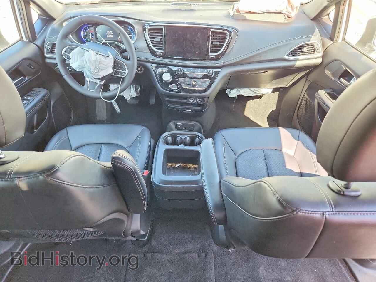 2025 CHRYSLER PACIFICA - VIN: 2C4RC1S77SR507839 - Photo 8