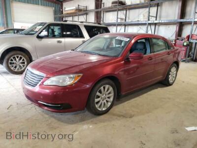 2011 Chrysler 200, бордовый — VIN 1C3BC1FG3BN539149, Copart