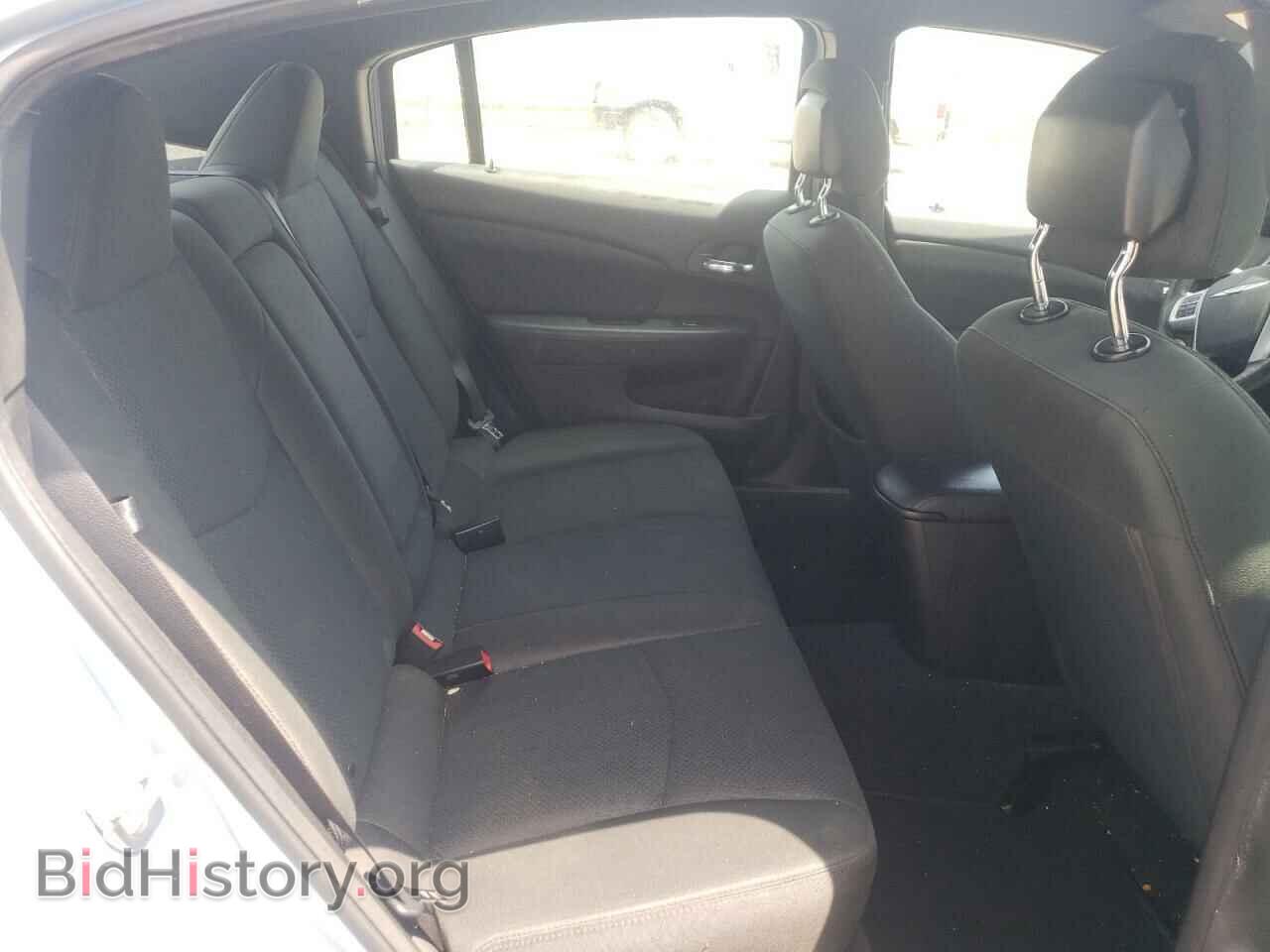 2012 CHRYSLER 200 - VIN: 1C3CCBBB0CN139412 - Фото 10