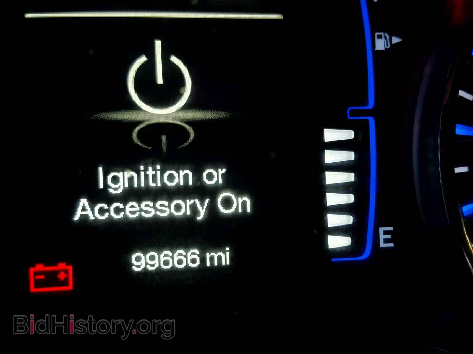 2015 CHRYSLER 200 - VIN: 1C3CCCAB8FN724086 - Photo 8