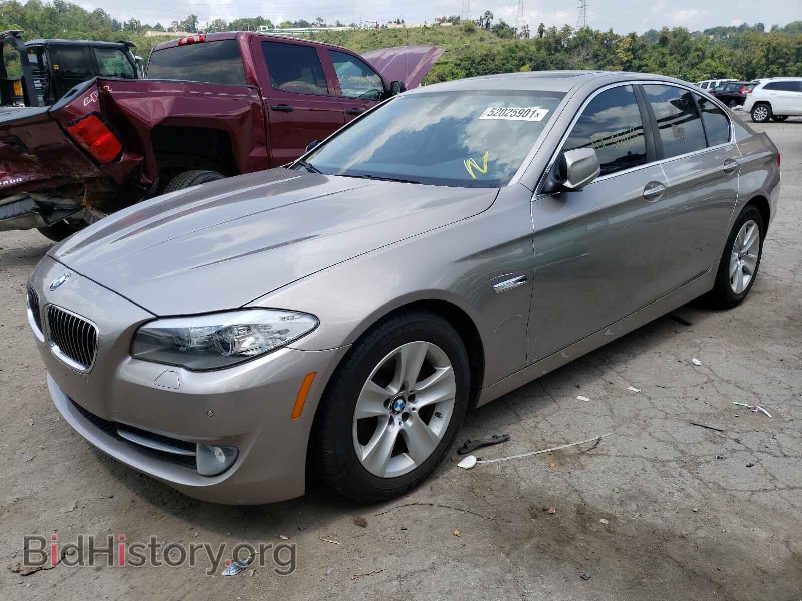 2012 BMW 5 SERIES - VIN: WBAXG5C53CDX03262 - Фото 2
