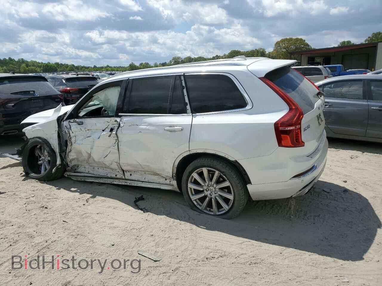 2017 VOLVO XC90 - VIN: YV4A22PL2H1166775 - Фото 2