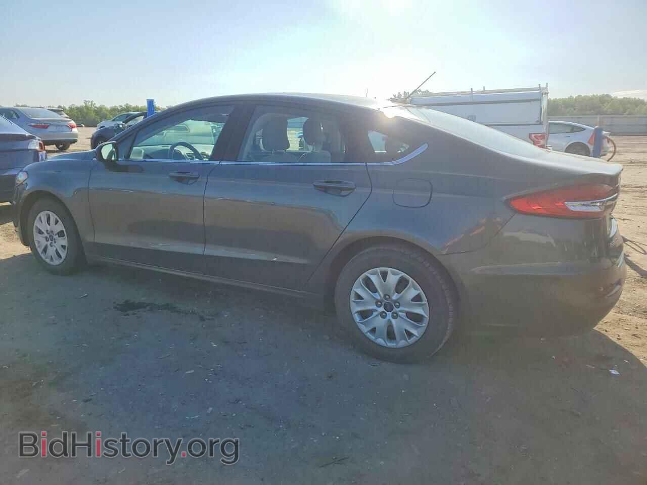 2019 FORD FUSION - VIN: 3FA6P0G78KR281160 - Фото 2