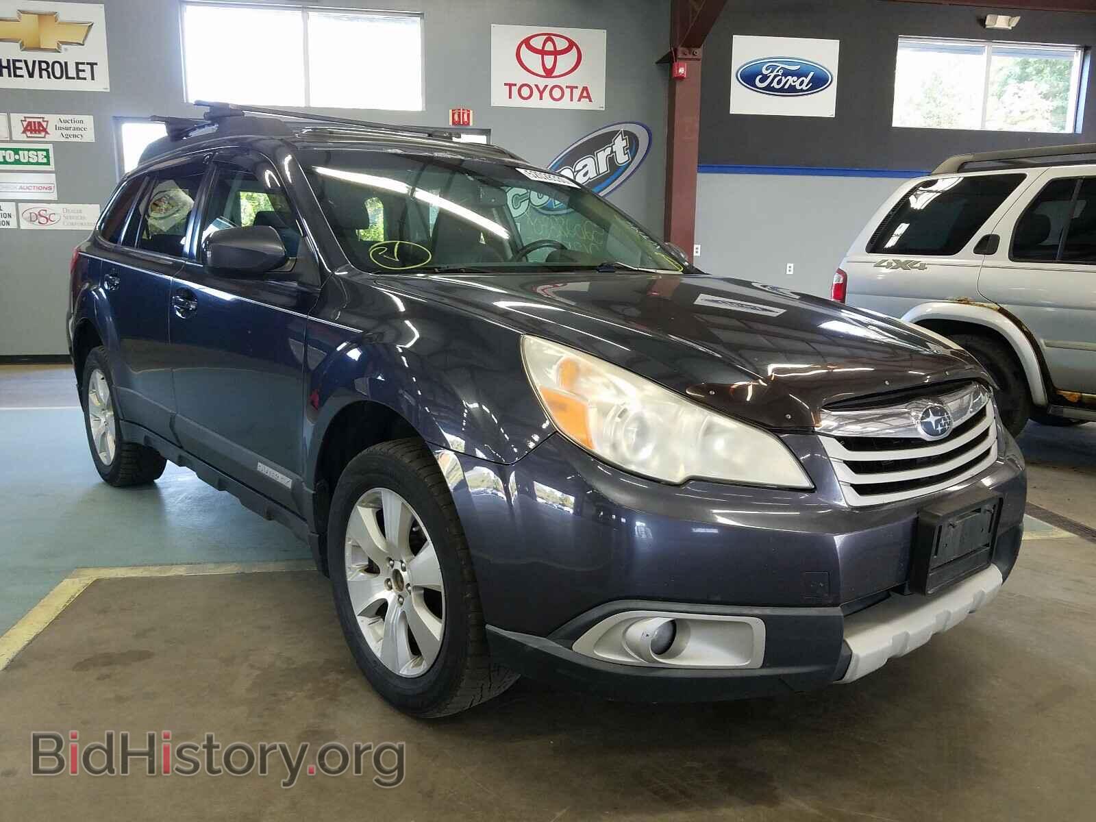 Photo 4S4BRDLC7B2355777 - SUBARU OUTBACK 2011