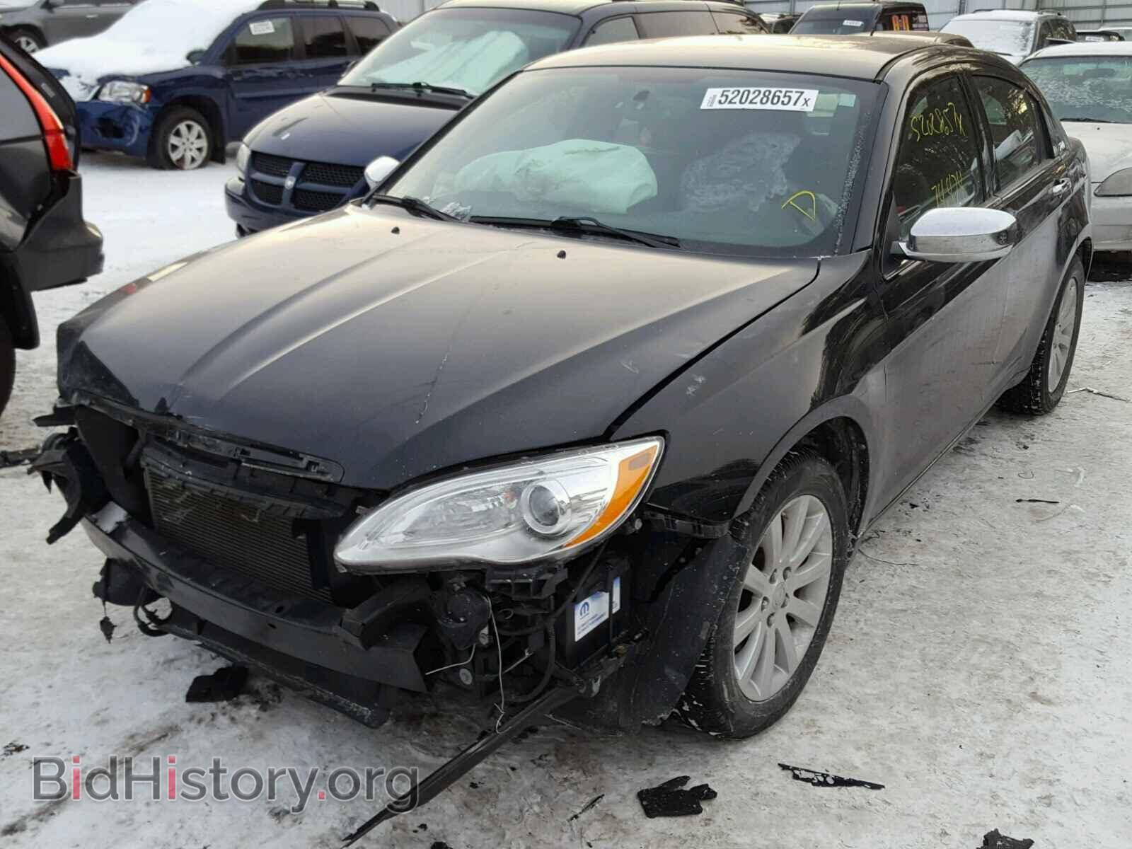 2013 CHRYSLER 200 - VIN: 1C3CCBCG4DN500765 - Photo 2