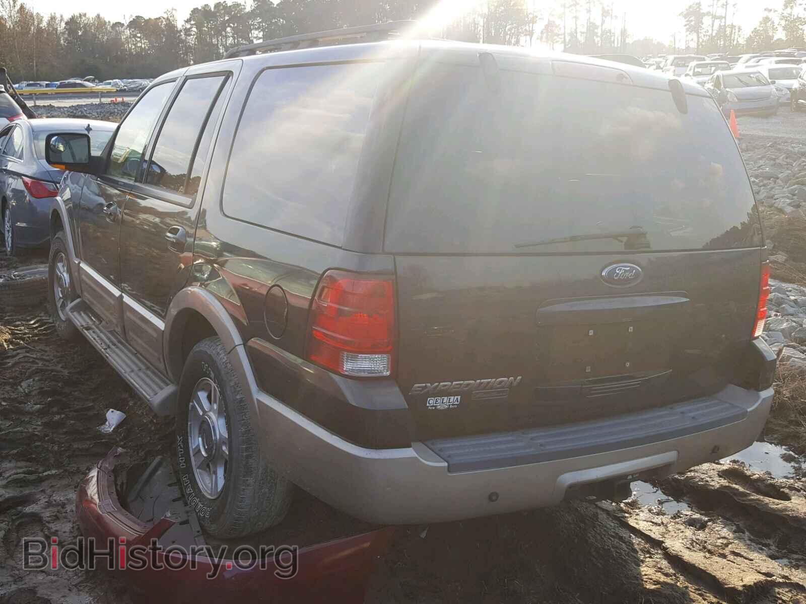 2006 FORD EXPEDITION - VIN: 1FMPU17596LA49579 - Фото 3
