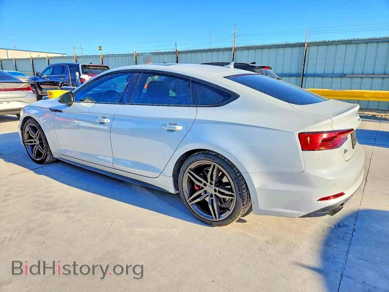 2018 AUDI A5 - VIN: WAUENCF57JA008164 - Photo 2