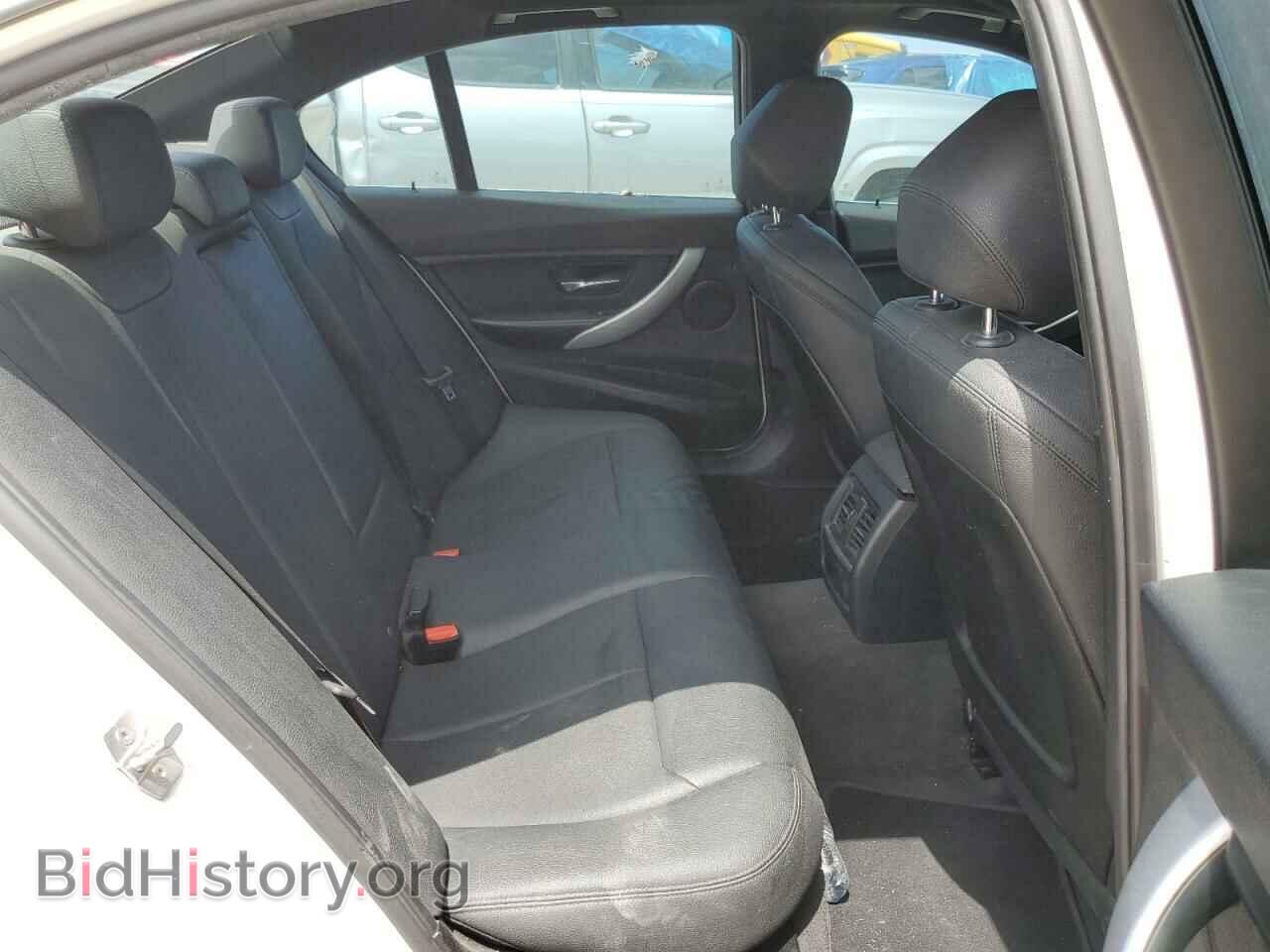 2015 BMW 3 SERIES - VIN: WBA3C3C58FK201006 - Фото 10