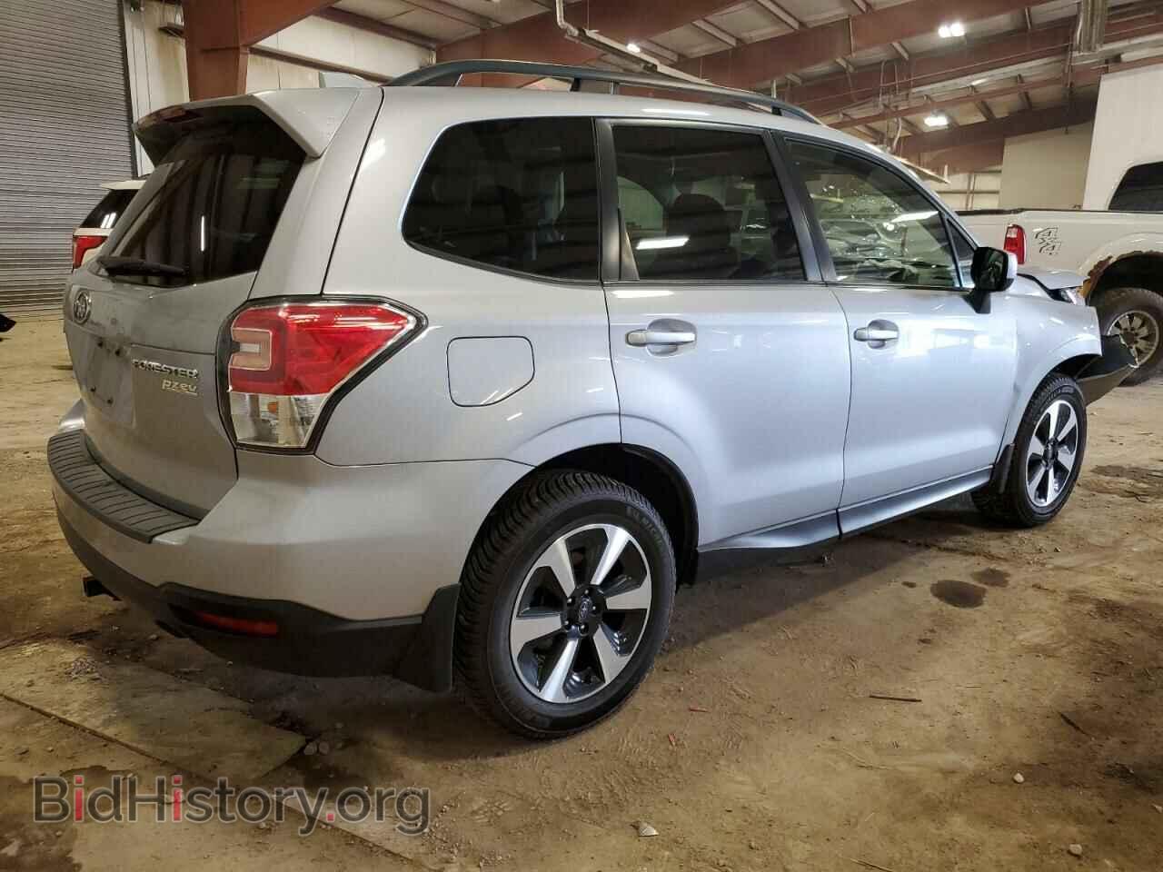 2017 SUBARU FORESTER - VIN: JF2SJAEC0HH492235 - Фото 3