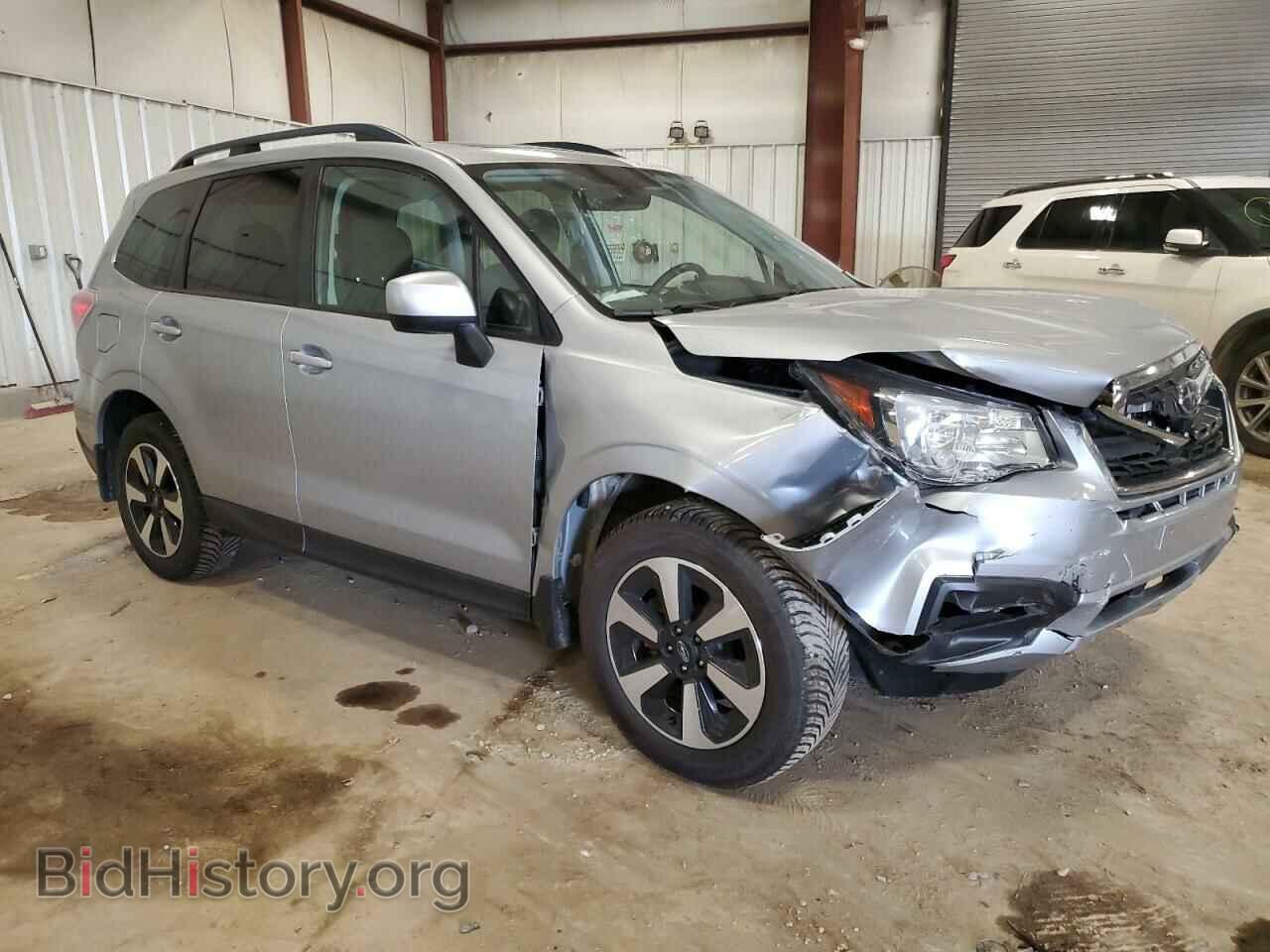 2017 SUBARU FORESTER - VIN: JF2SJAEC0HH492235 - Фото 4