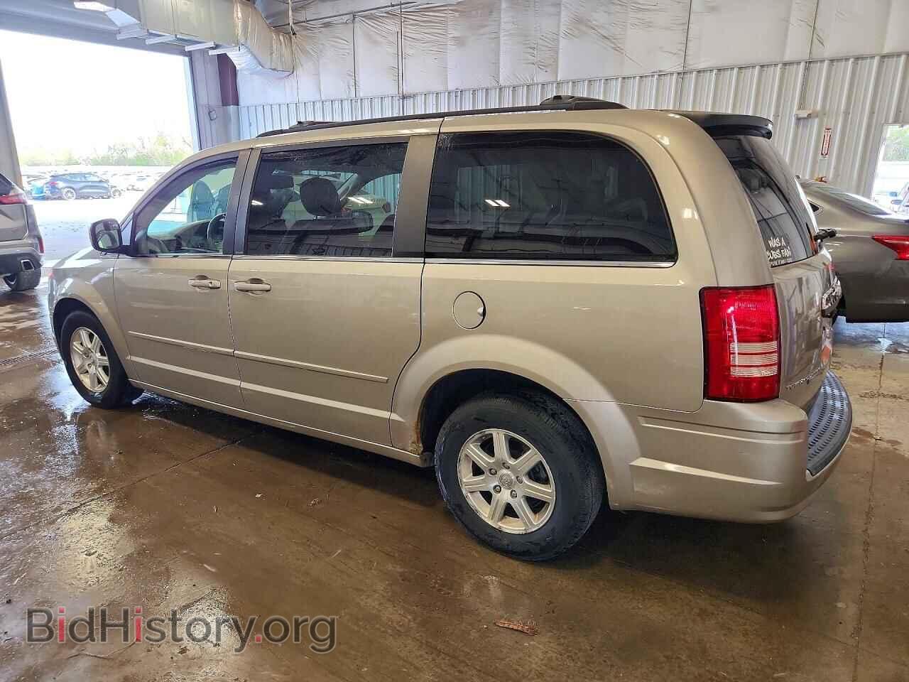 2008 CHRYSLER MINIVAN - VIN: 2A8HR54P68R635344 - Фото 2