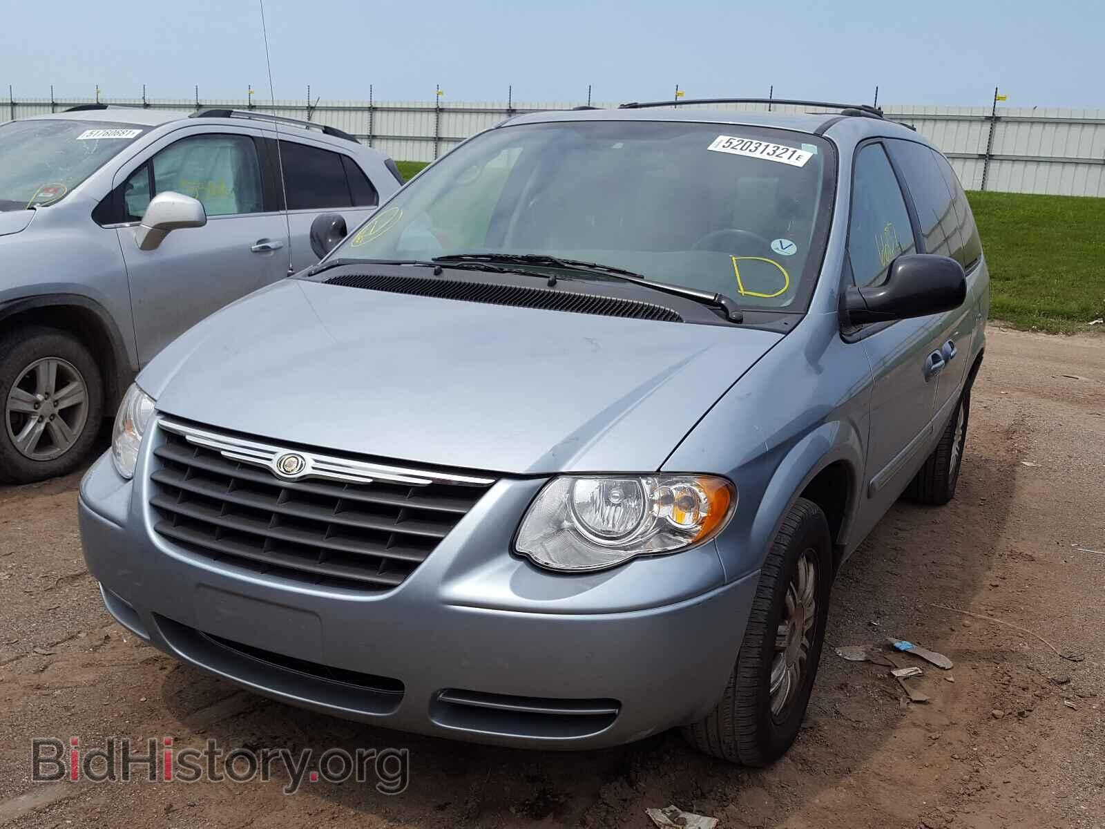 2006 CHRYSLER MINIVAN - VIN: 2A4GP54L66R759630 - Фото 2