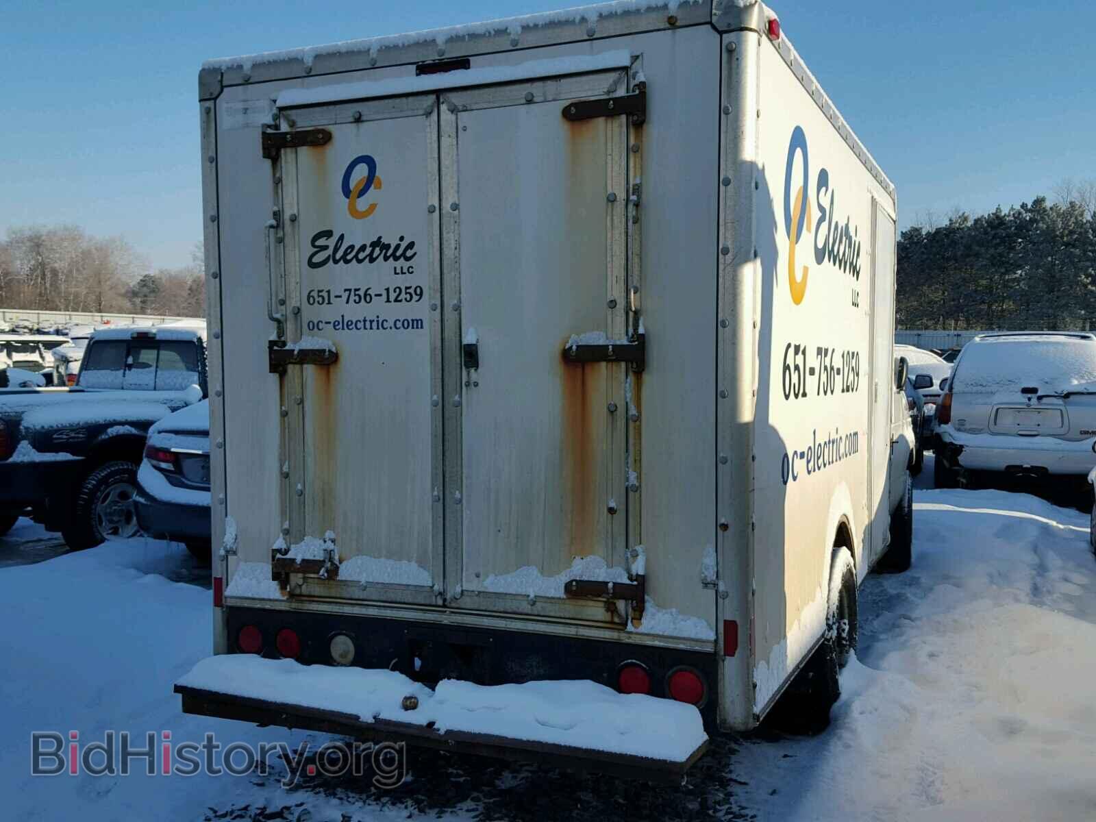 2002 FORD ECONOLINE - VIN: 1FDSE35L42HA54545 - Фото 4