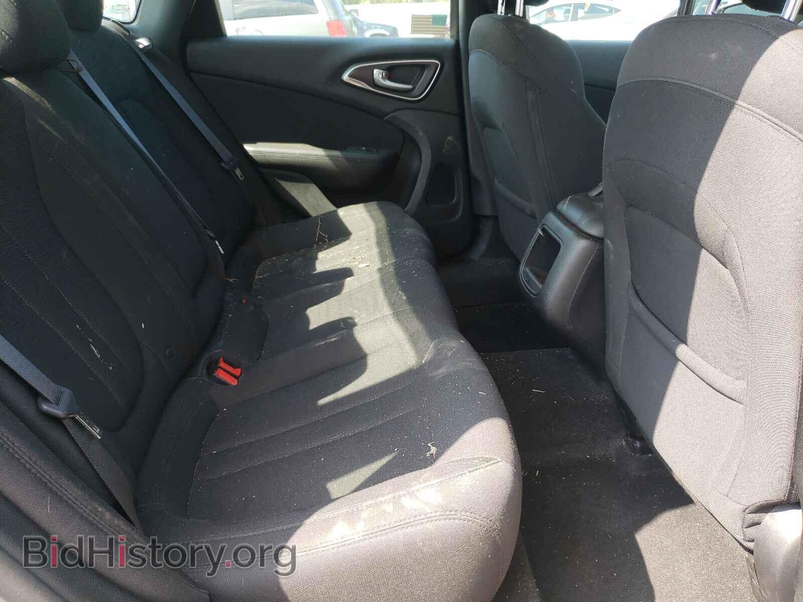 2017 CHRYSLER 200 - VIN: 1C3CCCFB3HN512448 - Фото 6