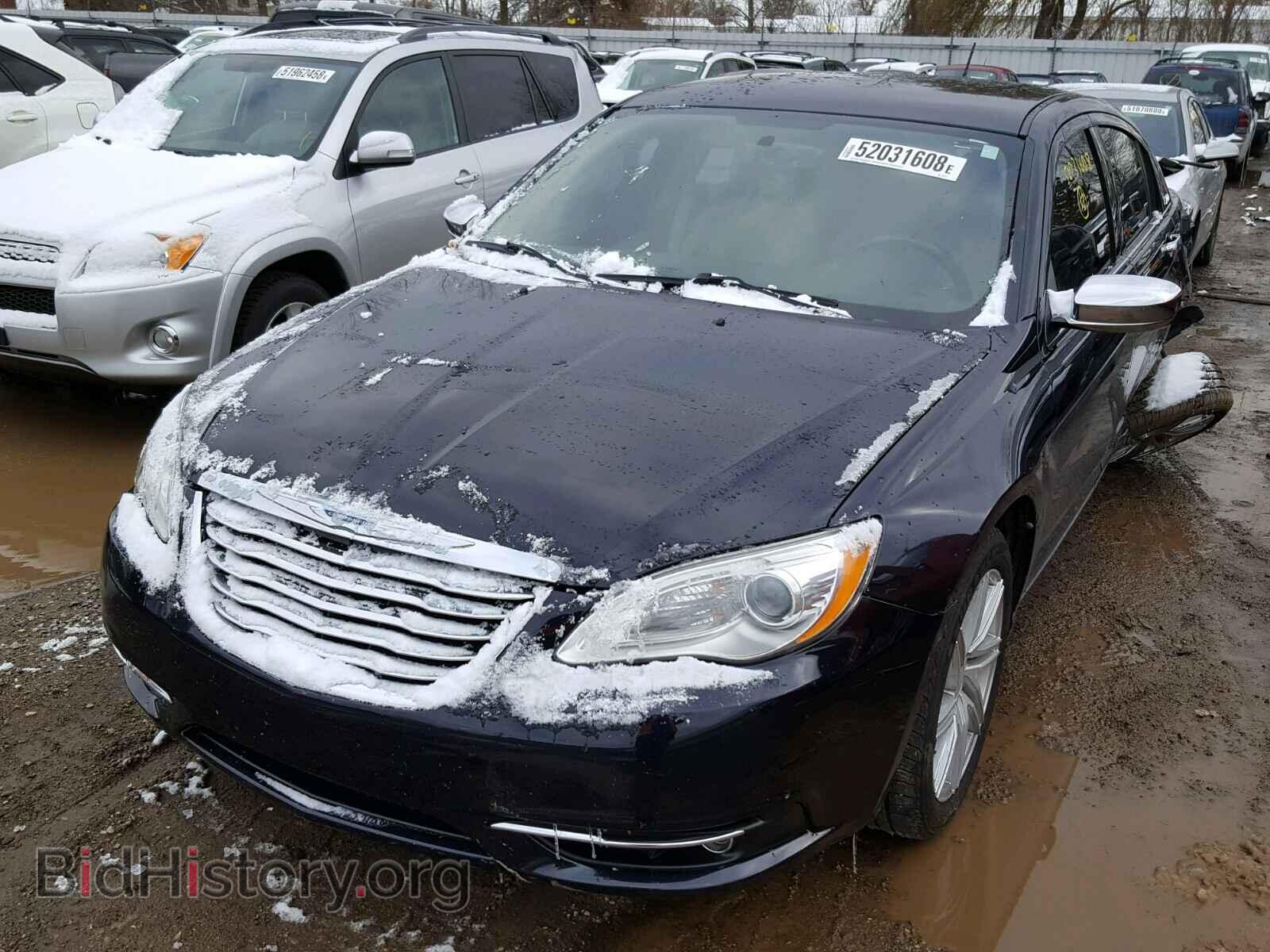 2011 CHRYSLER 200 - VIN: 1C3BC2FB0BN583071 - Фото 2