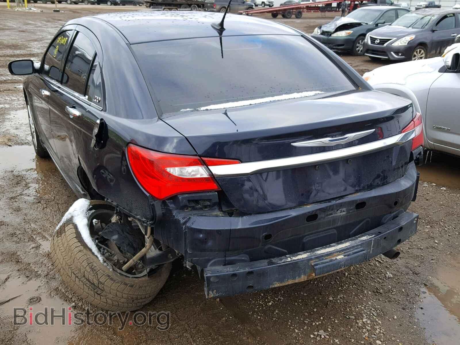 2011 CHRYSLER 200 - VIN: 1C3BC2FB0BN583071 - Фото 3