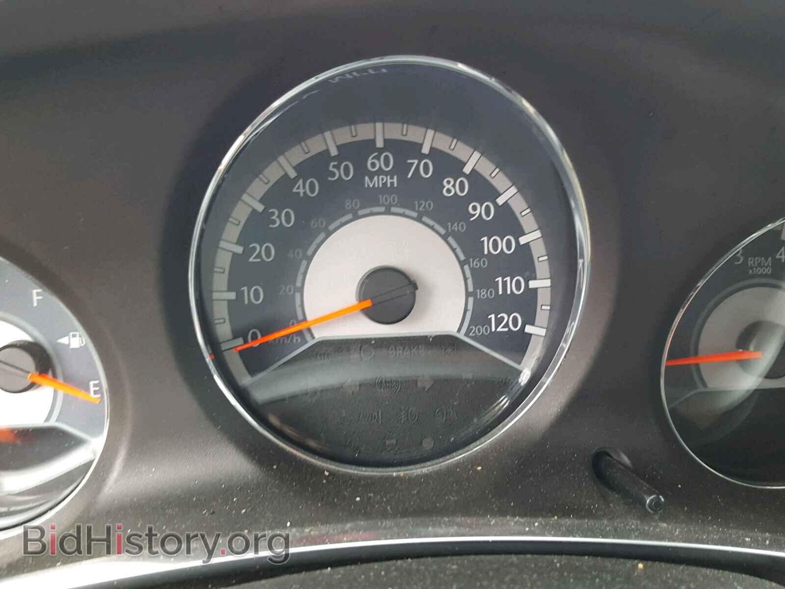 2011 CHRYSLER 200 - VIN: 1C3BC2FB0BN583071 - Фото 8