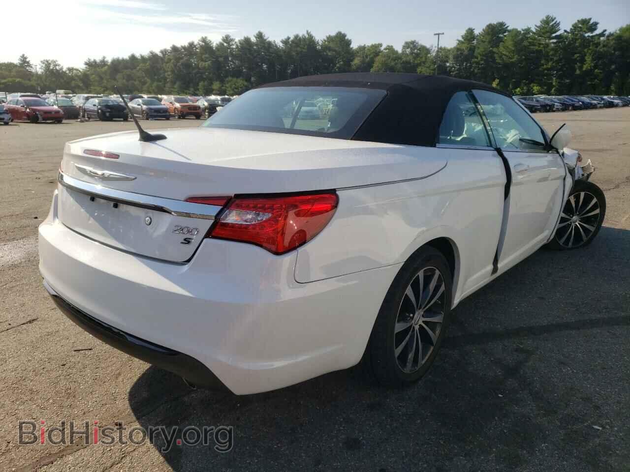 2013 CHRYSLER 200 - VIN: 1C3BCBGG2DN598720 - Photo 4