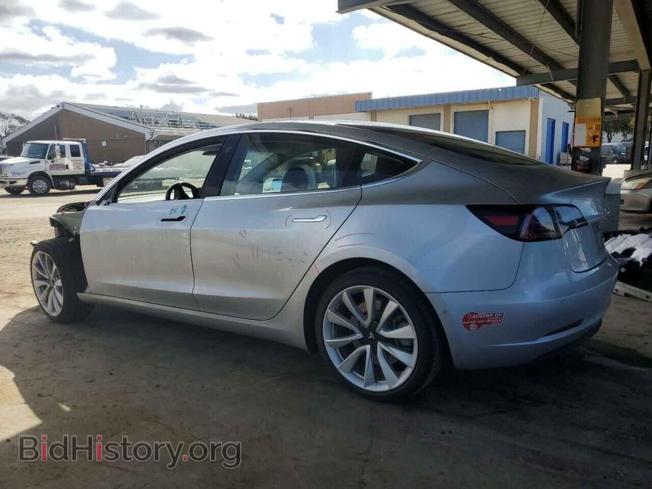 2018 TESLA MODEL 3 - VIN: 5YJ3E1EA2JF017925 - Фото 2