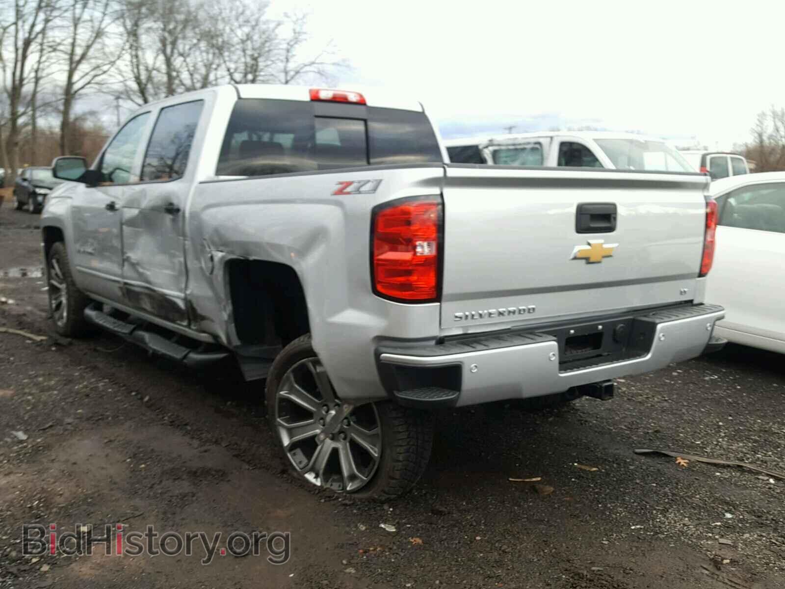 2018 CHEVROLET SILVERADO - VIN: 3GCUKREC7JG155452 - Фото 3
