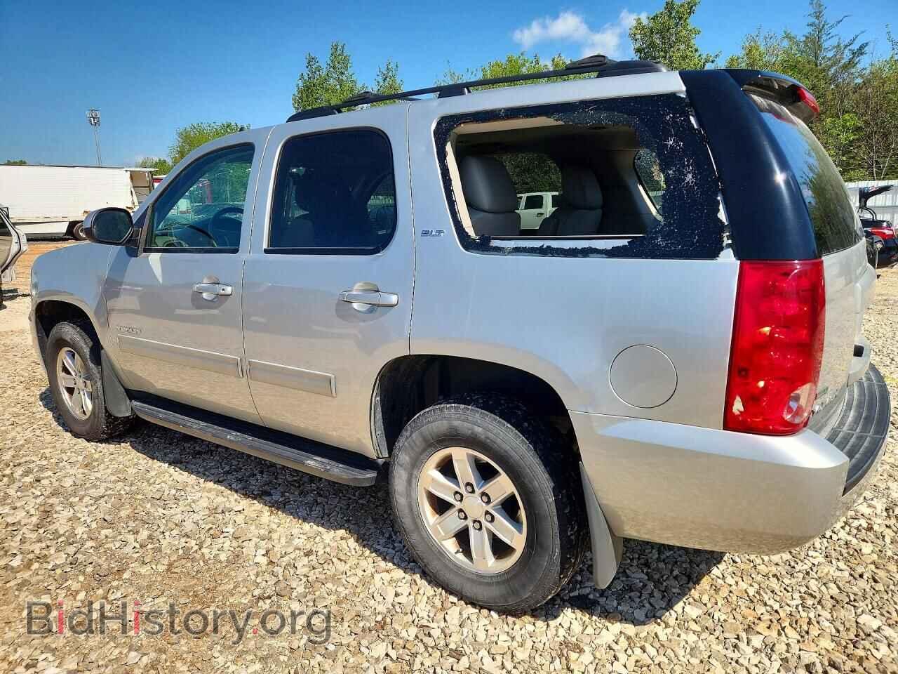 2011 GMC YUKON - VIN: 1GKS2CE01BR167905 - Фото 2