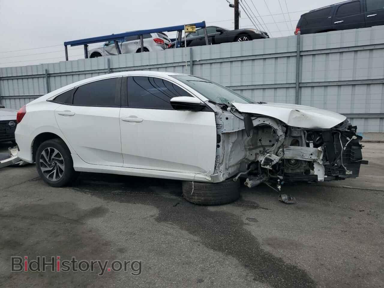 2017 HONDA CIVIC - VIN: 2HGFC2E52HH551864 - Фото 4