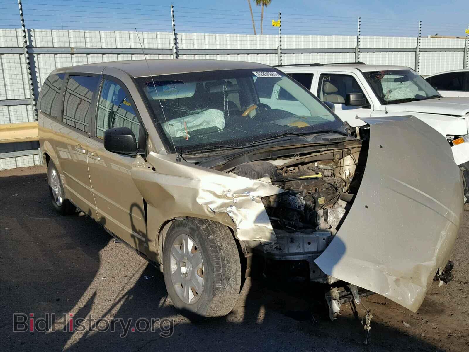 Фотография 2D4RN4DE0AR318555 - DODGE CARAVAN 2010