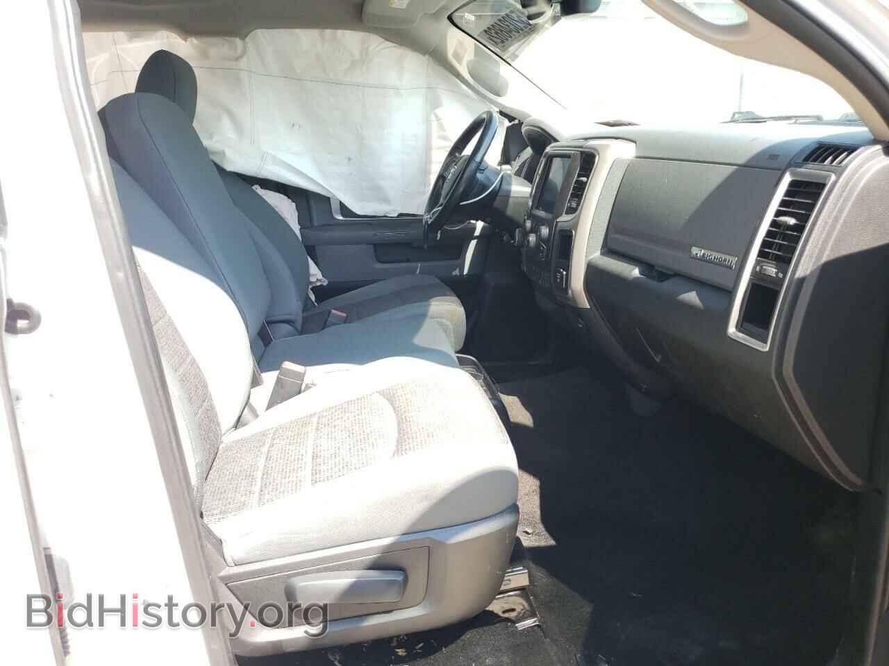 2016 RAM 1500 - VIN: 3C6RR7LT0GG376982 - Фото 5