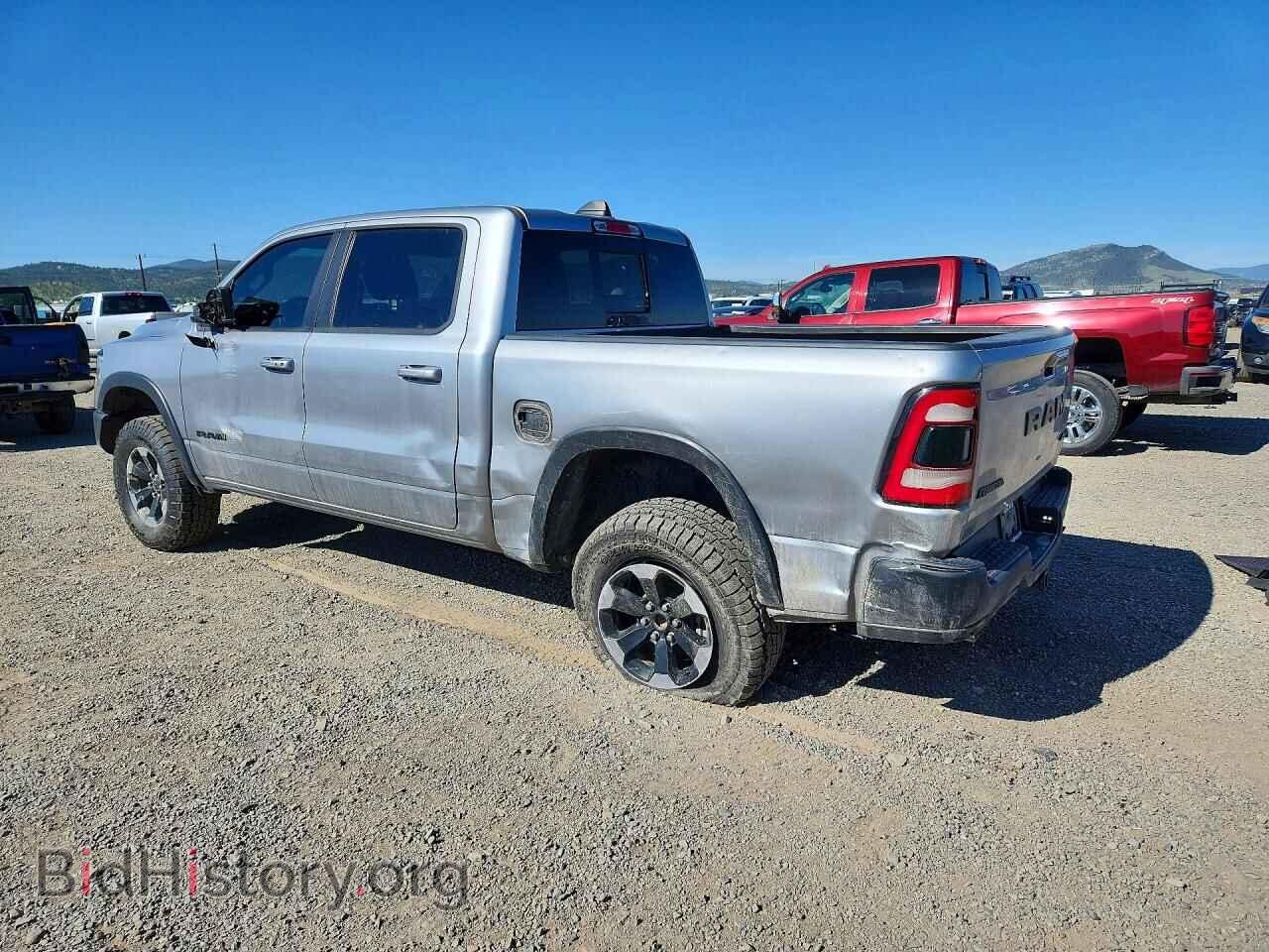 2019 RAM 1500 - VIN: 1C6SRFLT5KN730748 - Photo 2