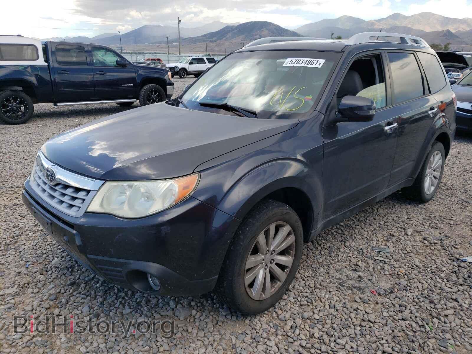 2011 SUBARU FORESTER - VIN: JF2SHAGC6BH702126 - Фото 2