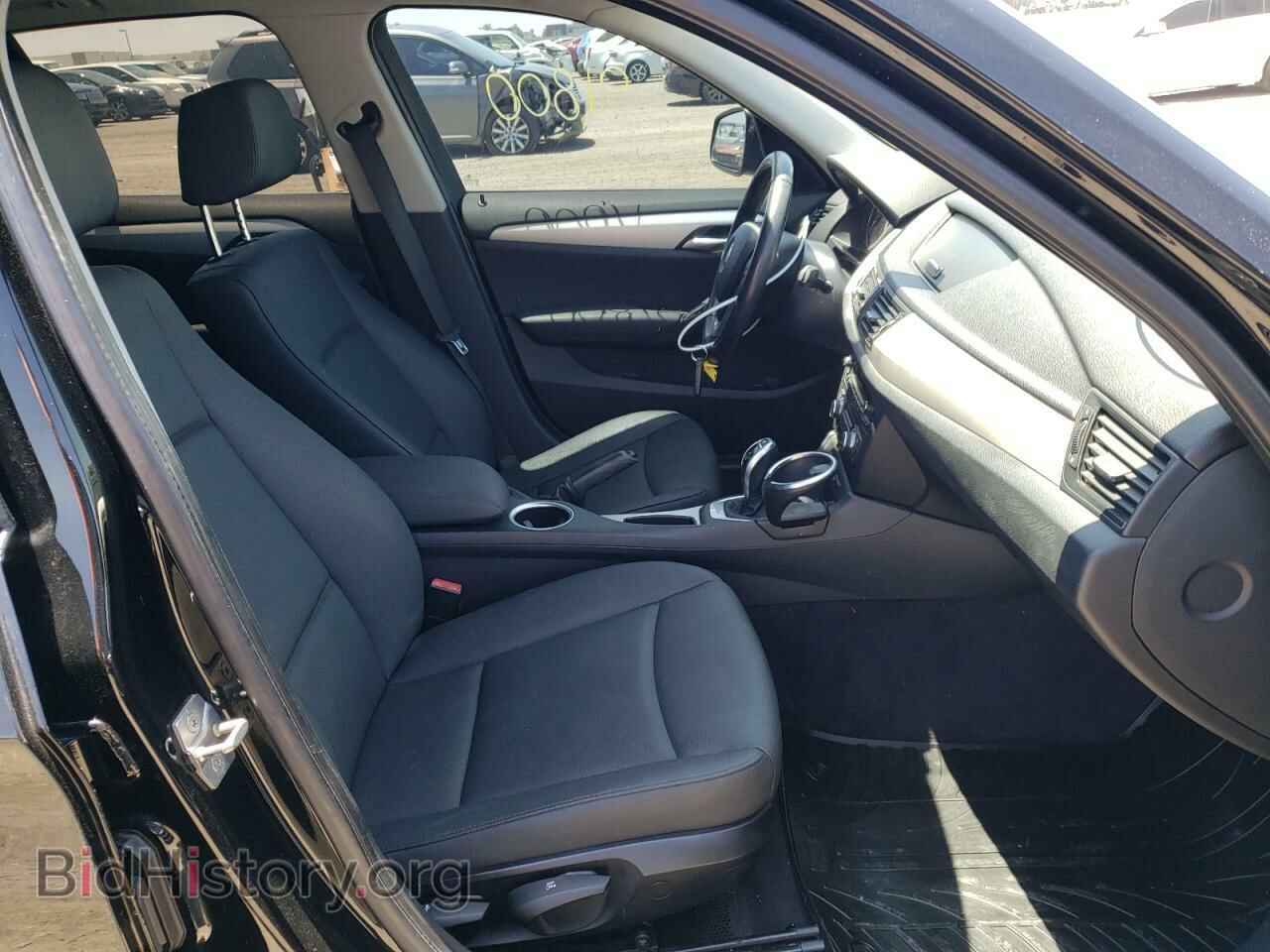 2013 BMW X1 - VIN: WBAVM1C57DVW45340 - Фото 5