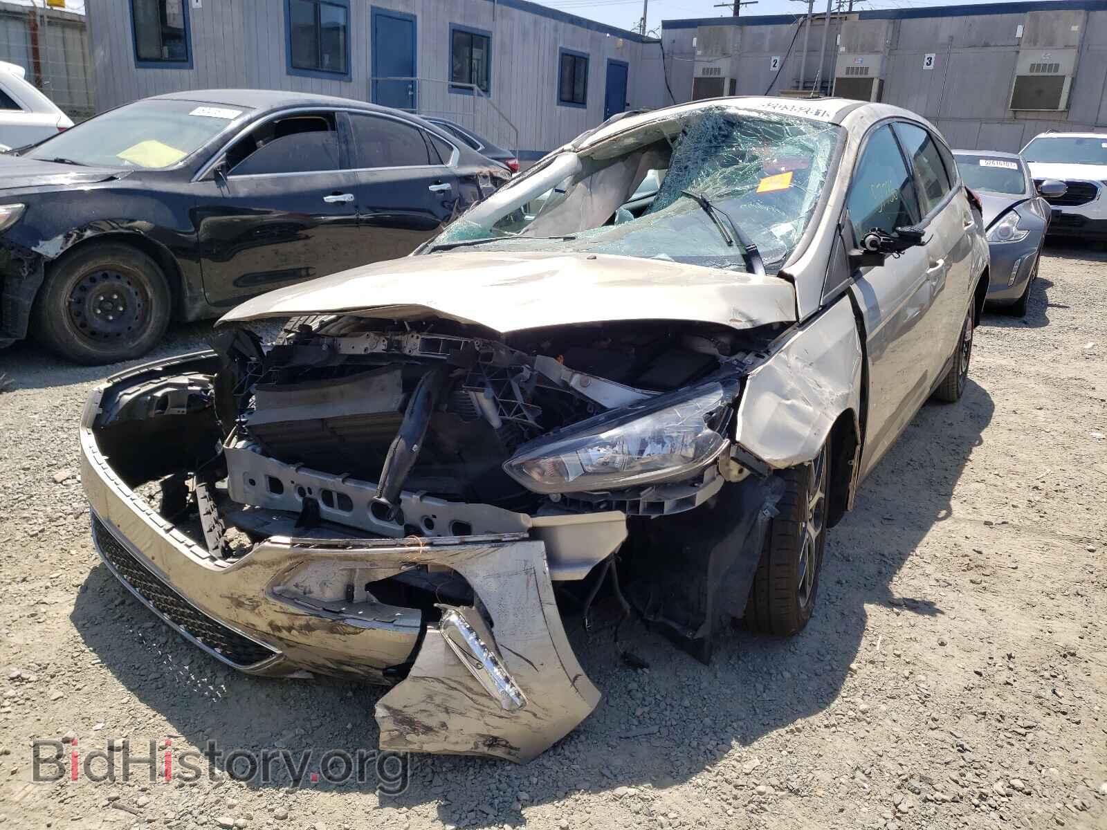 2018 FORD FOCUS - VIN: 1FADP3M2XJL245534 - Фото 2