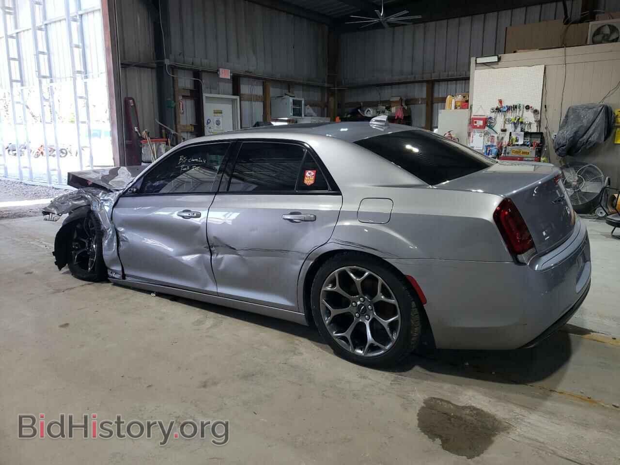 2017 CHRYSLER 300 - VIN: 2C3CCABG3HH646312 - Фото 2